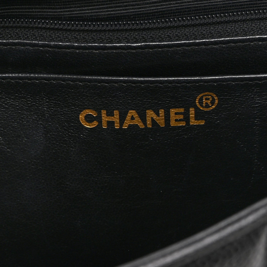 Caviar Vertical Quilted Jumbo Single Flap Black