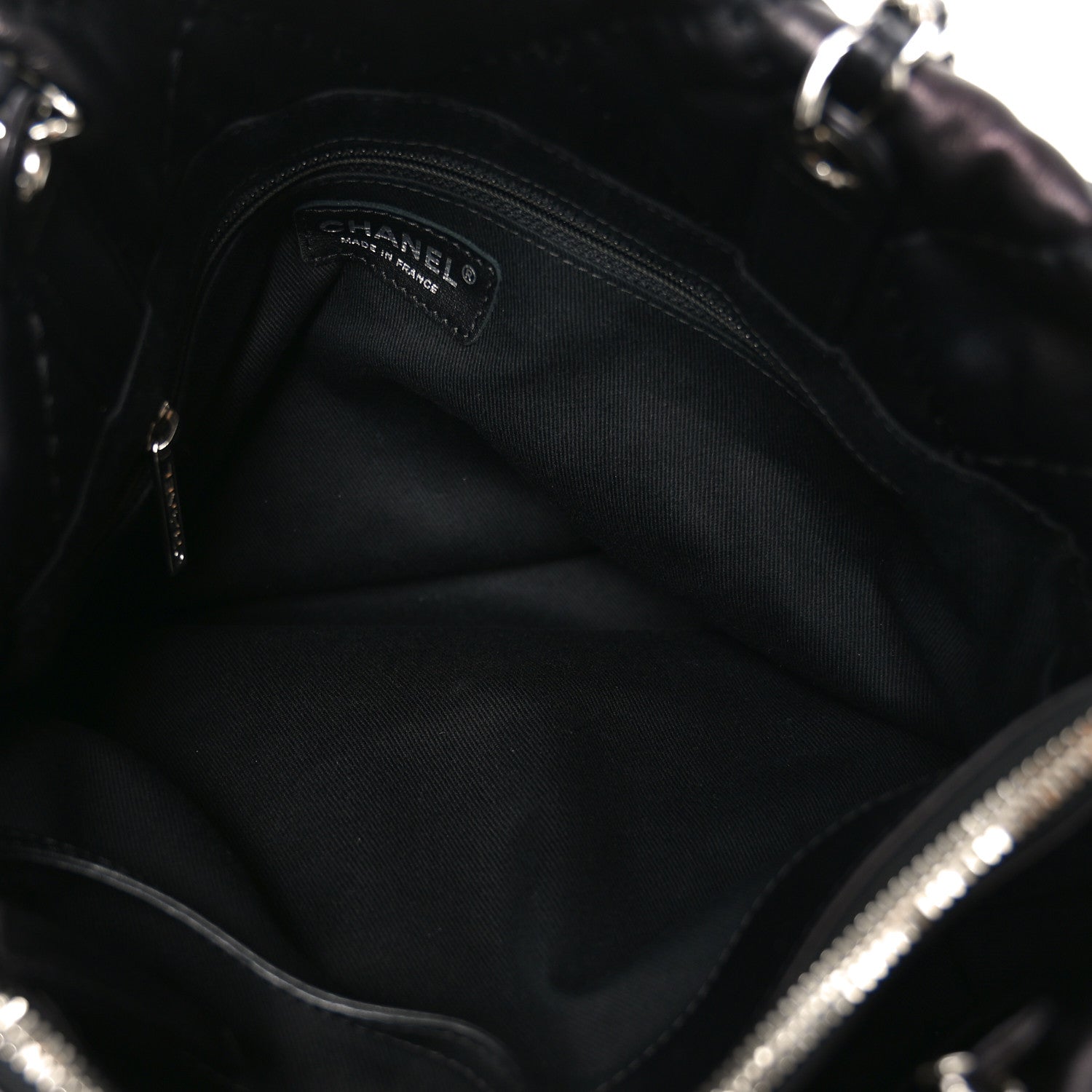 Calfskin Contrast Stitch Tote Black