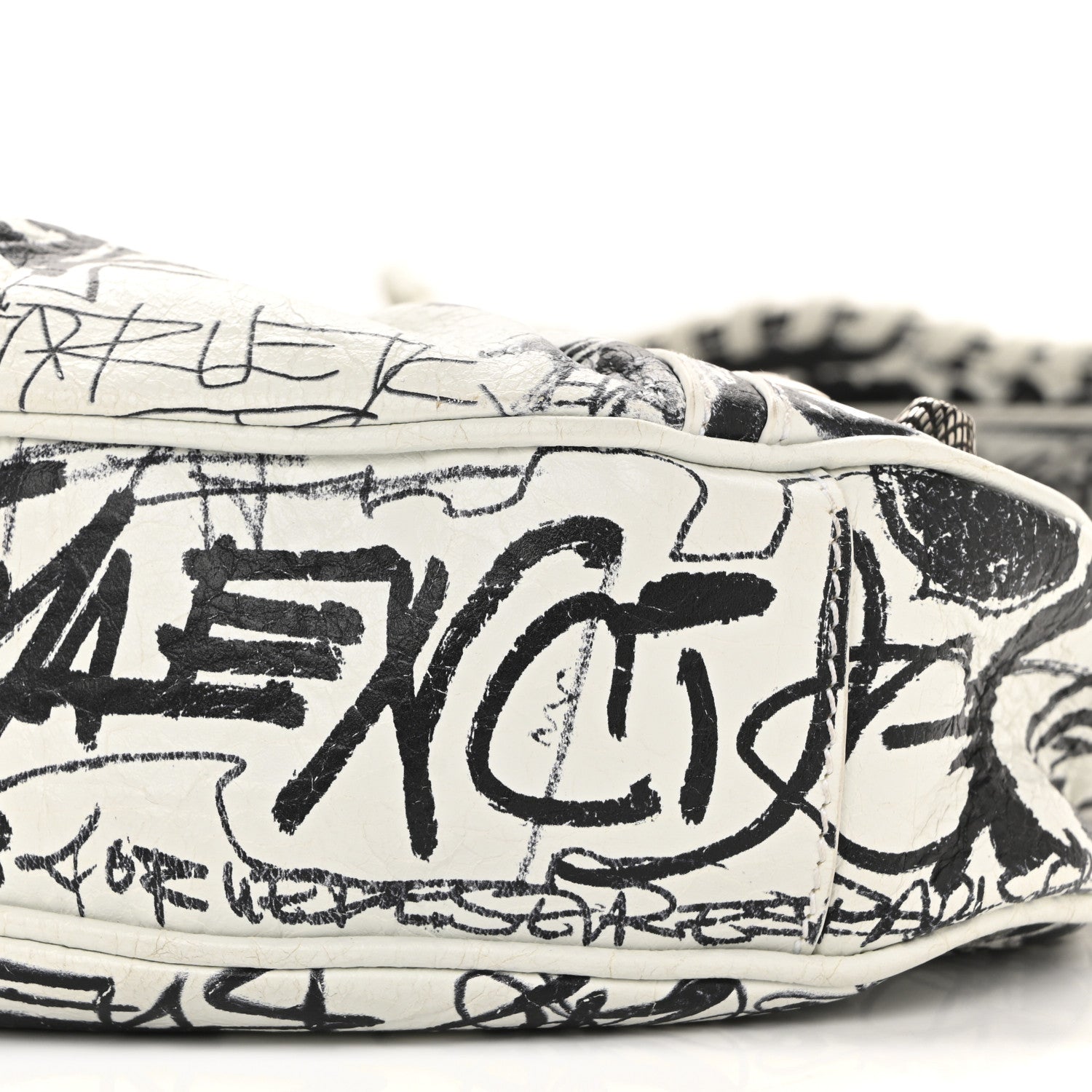 Agneau Arena Graffiti Le Cagole Shoulder Bag XS White Black