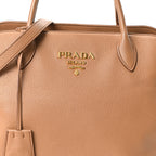 Vitello Daino Tote Caramel