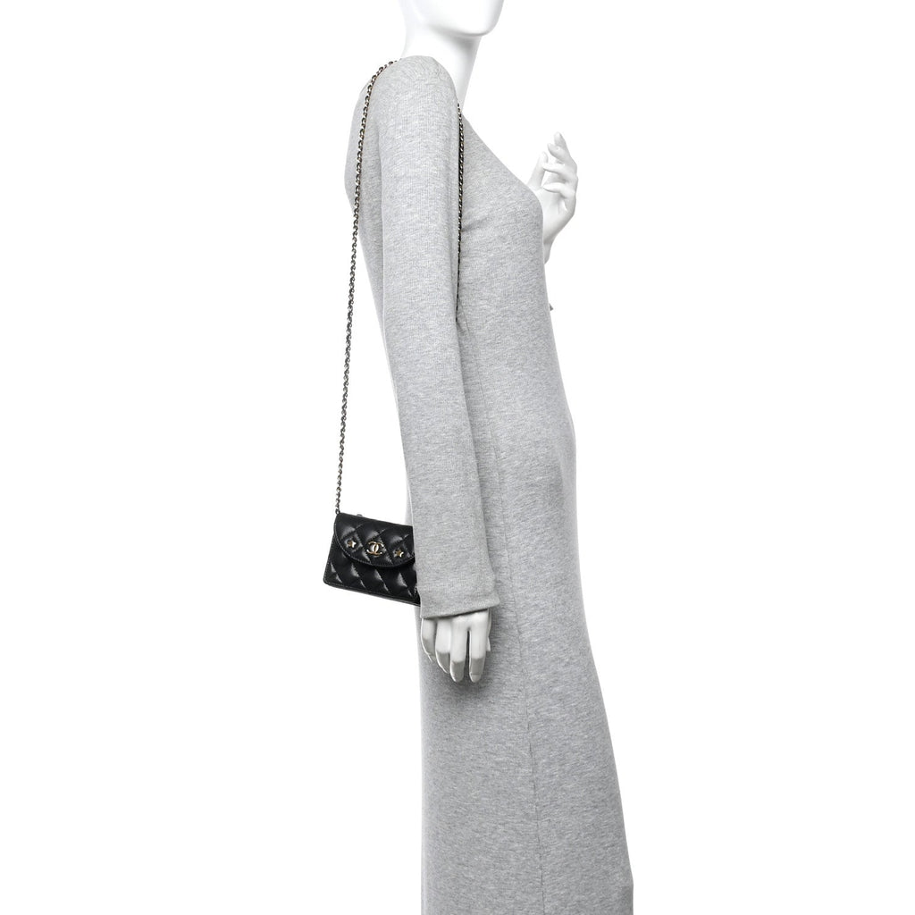 Caviar Quilted Clutch With Chain Black