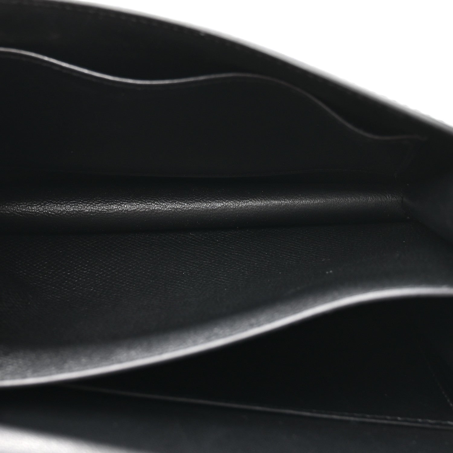 Epsom Constance 18 Black