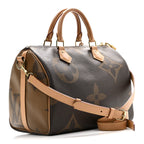 Reverse Monogram Giant Speedy Bandouliere 30