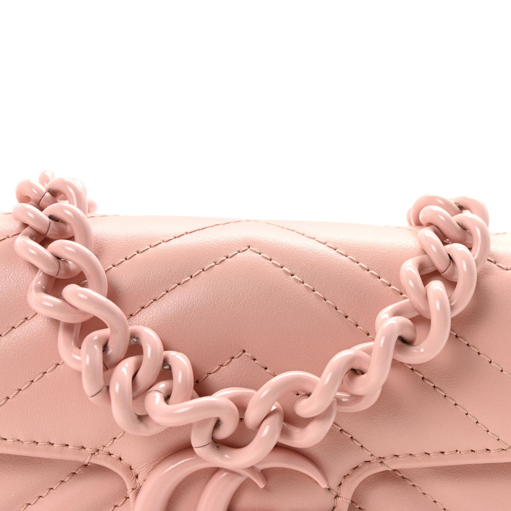 Calfskin Matelasse Monochrome GG Marmont Chain Belt Bag Perfect Pink