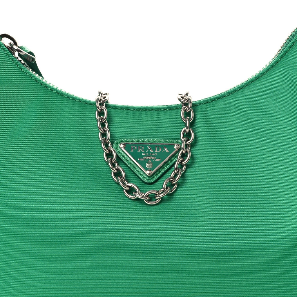 Re-Nylon Re-Edition 2005 Shoulder Bag Menta