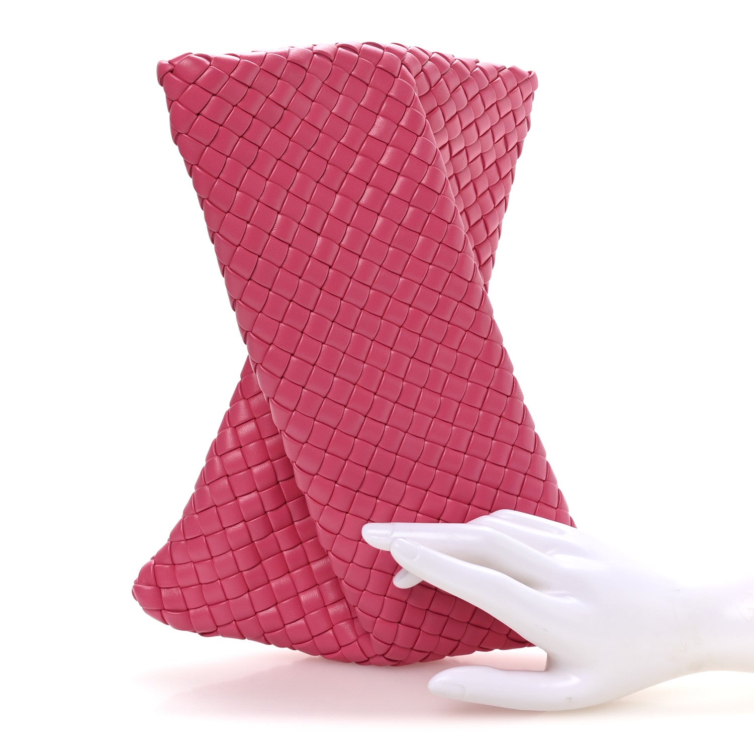 Nappa Intrecciato Crisscross Clutch Rosa Shock