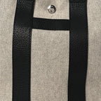 Toile Taurillon Clemence Sac Harnais Tote PM Black