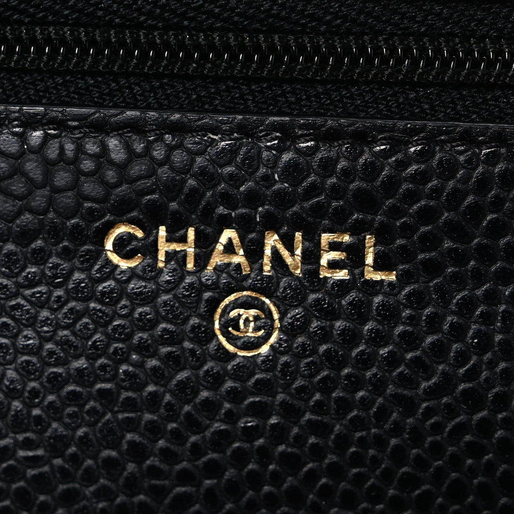 Caviar Quilted Wallet on Chain WOC Black