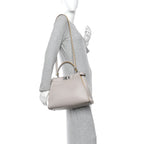 Vitello Seta Burro Medium Peekaboo Iconic Satchel Grigio Polvere Mattone