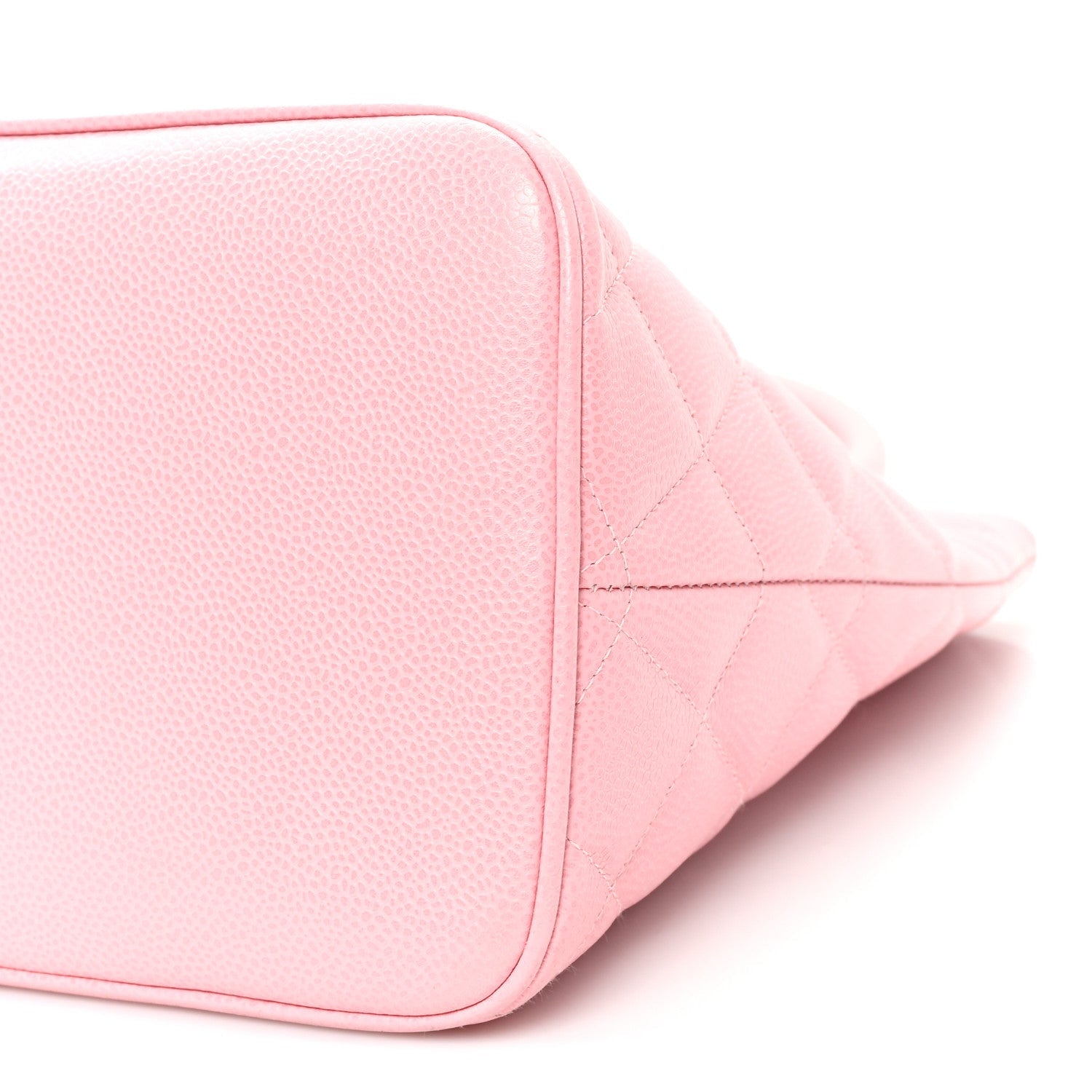 Caviar Quilted Medallion Tote Light Pink