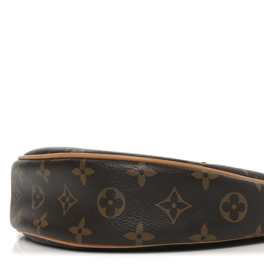 Monogram Loop