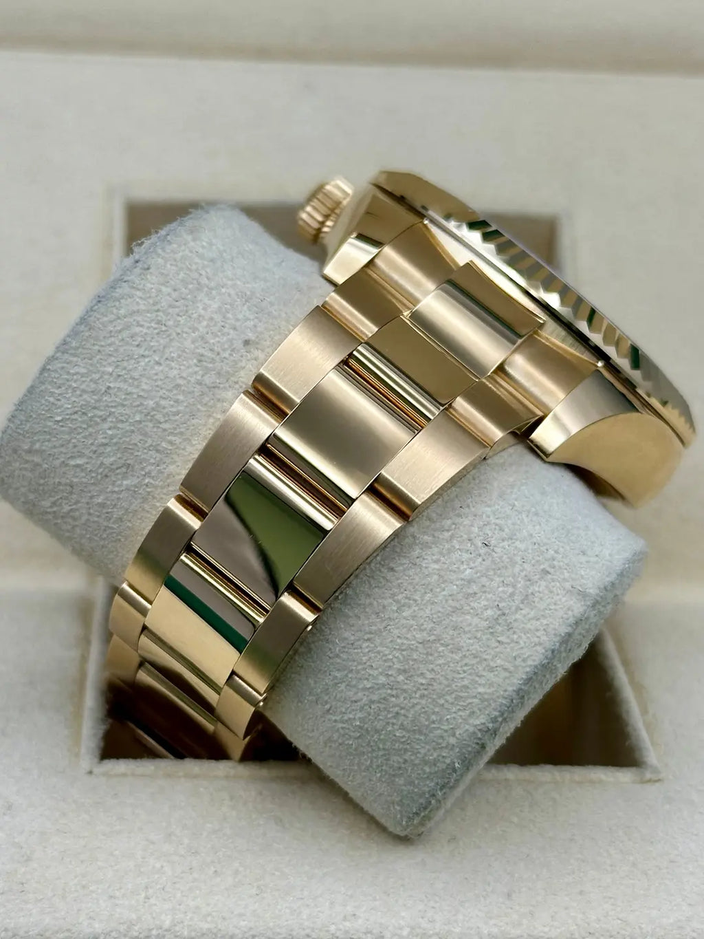 Rolex Yellow Gold Sky-Dweller  - White Index Dial - Oyster Bracelet - 326938 w
