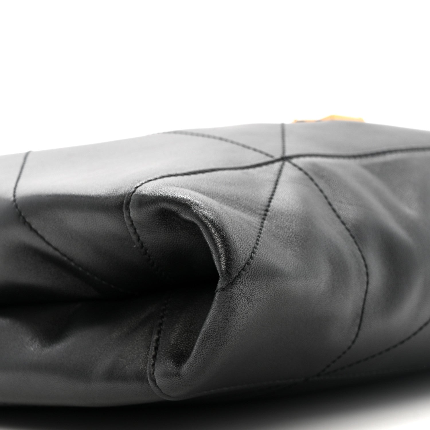 Lambskin Matelasse Monogram Medium Jamie 4.3 Pochon Black