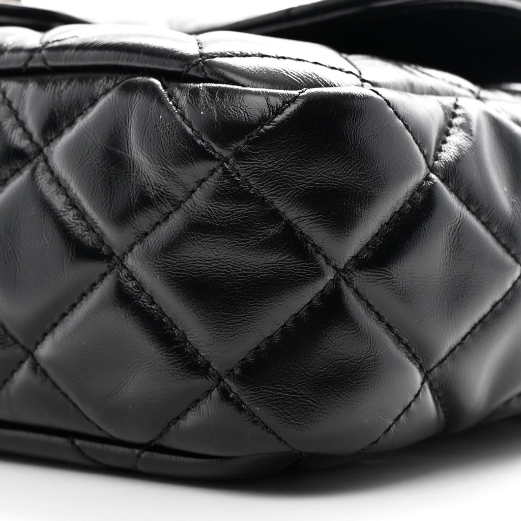 Shiny Crumpled Calfskin Quilted Wavy CC Hobo Black