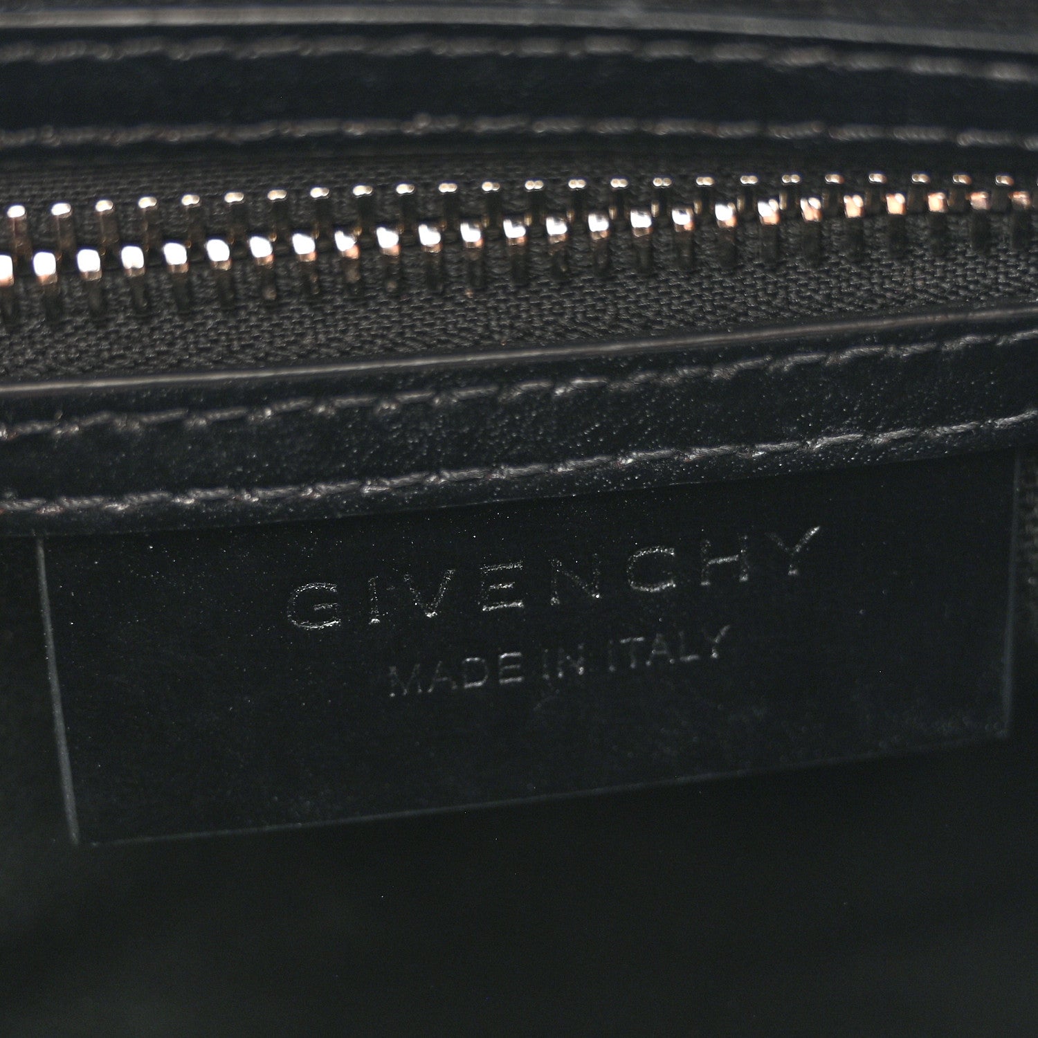 Shiny Lord Calfskin Mini Antigona Black