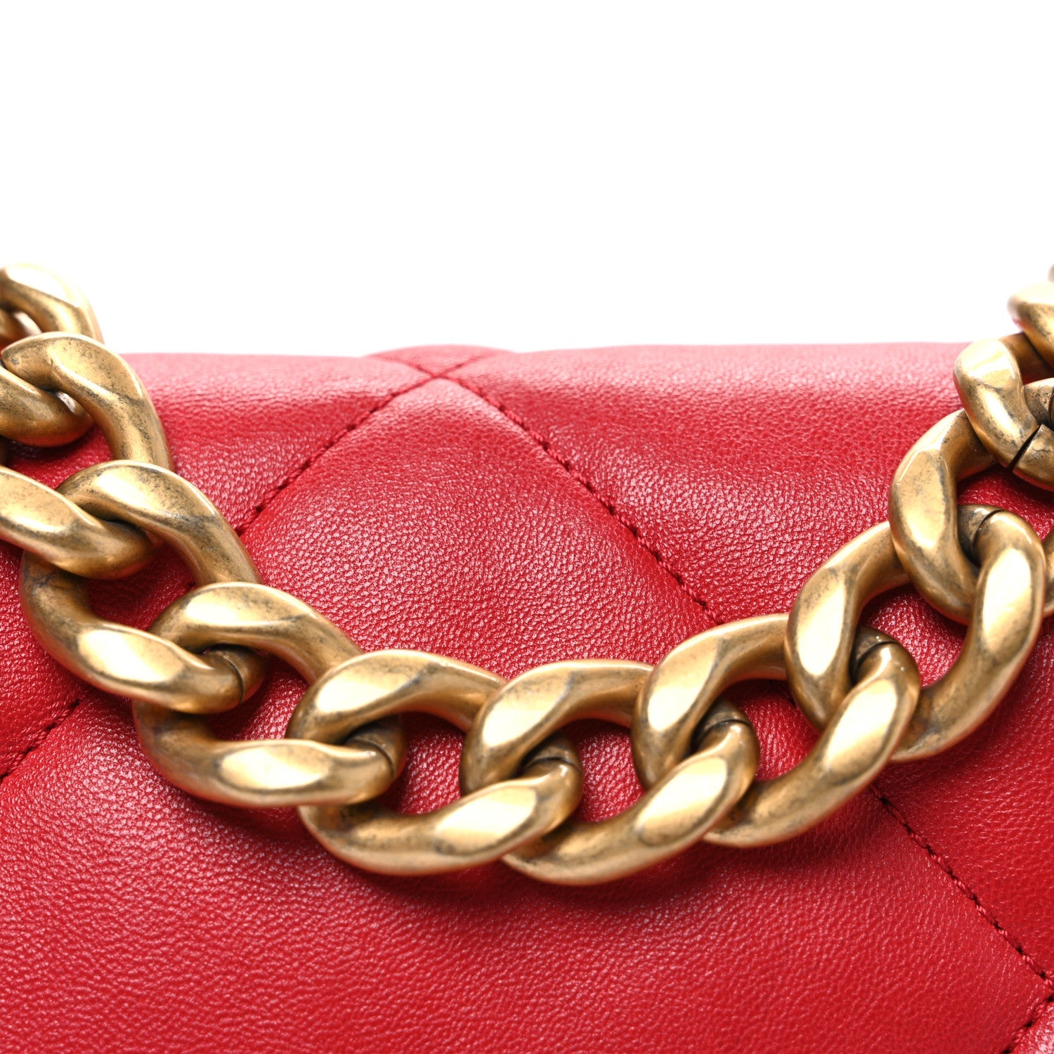 Lambskin Quilted Medium Chanel 19 Flap Red
