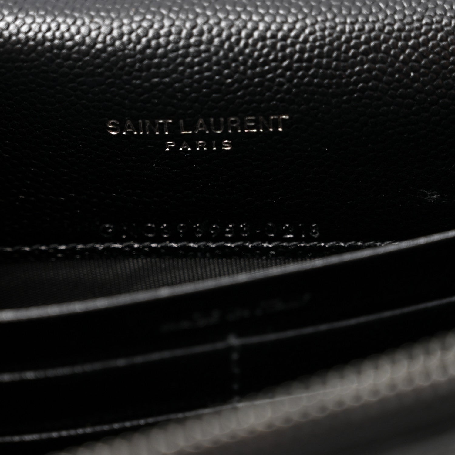 Grain De Poudre Matelasse Chevron Monogram Monochrome Envelope Chain Wallet Black