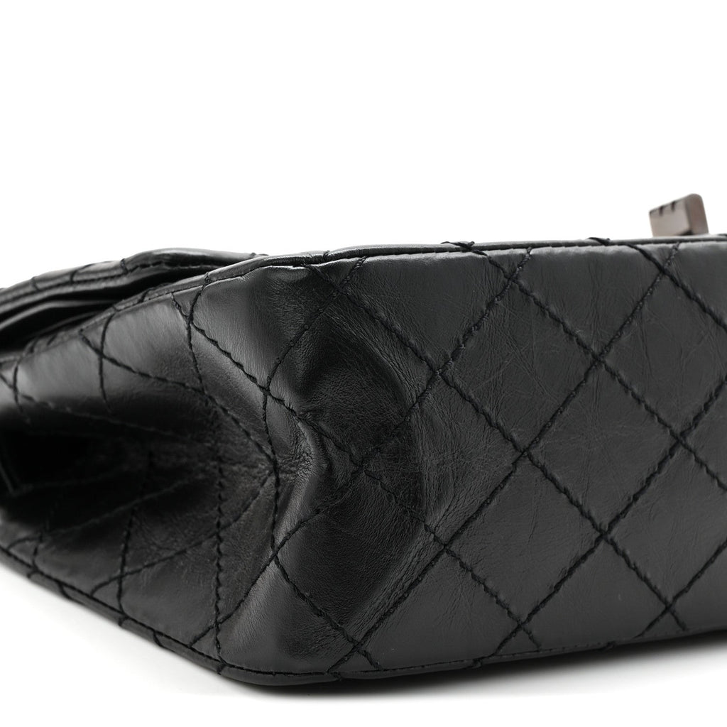 Aged Calfskin Quilted 2.55 Reissue 225 Flap So Black
