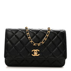 Lambskin Quilted CC Pearl Crush Wallet on Chain WOC Black