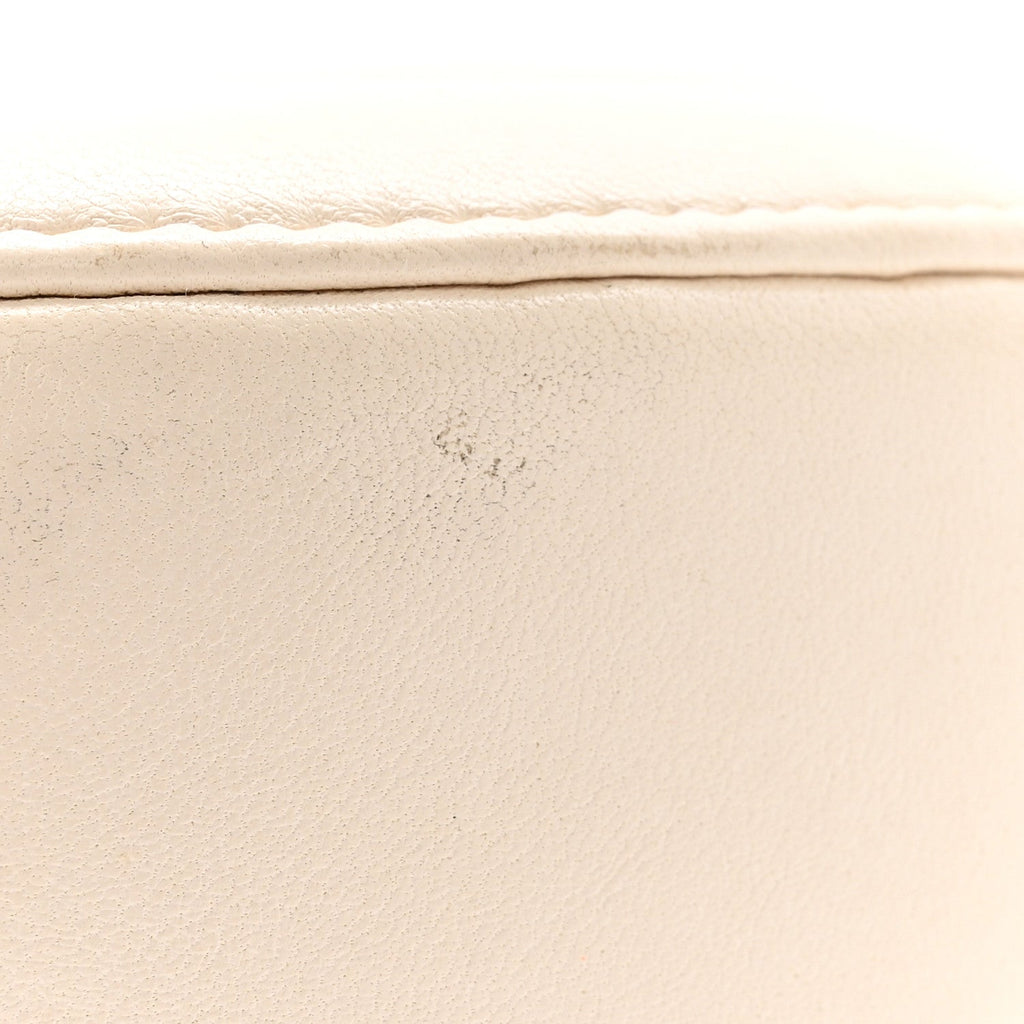 Lambskin Quilted Chanel 19 Round Clutch With Chain White