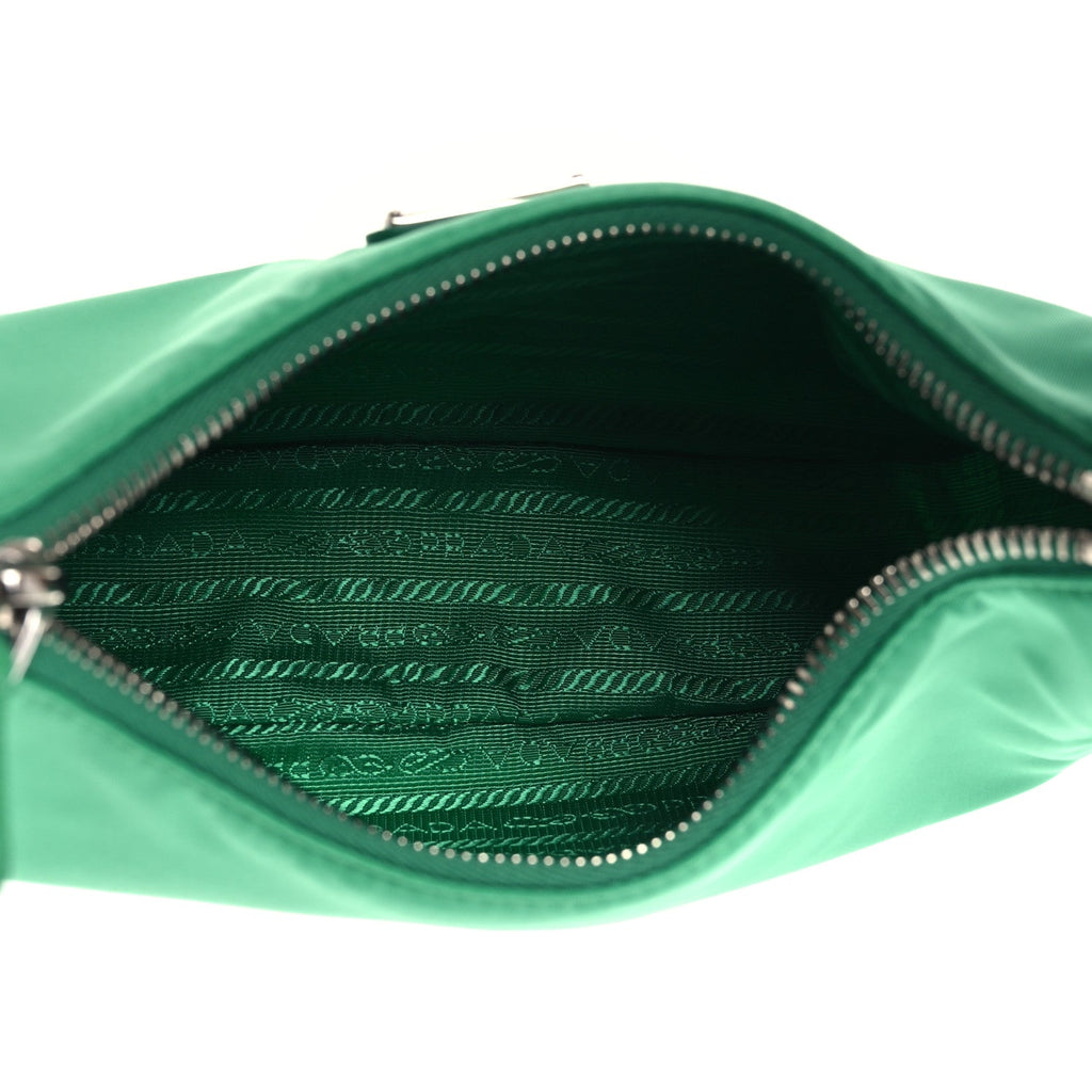 Re-Nylon Re-Edition 2005 Shoulder Bag Menta