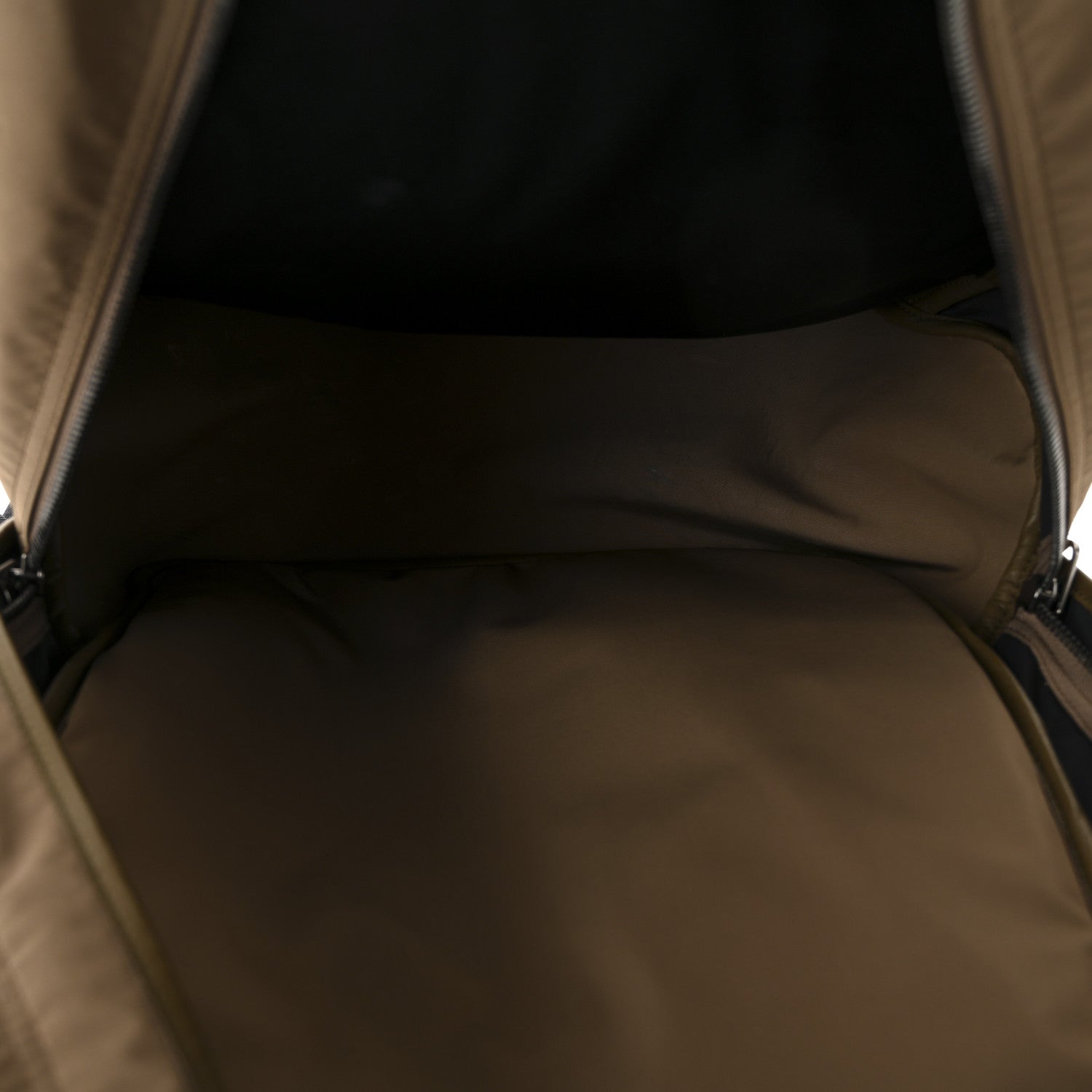Microfiber Medium Pioneer Backpack  Smoke Tree Salty Capers