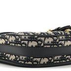 Oblique Medium Bobby Flap Blue