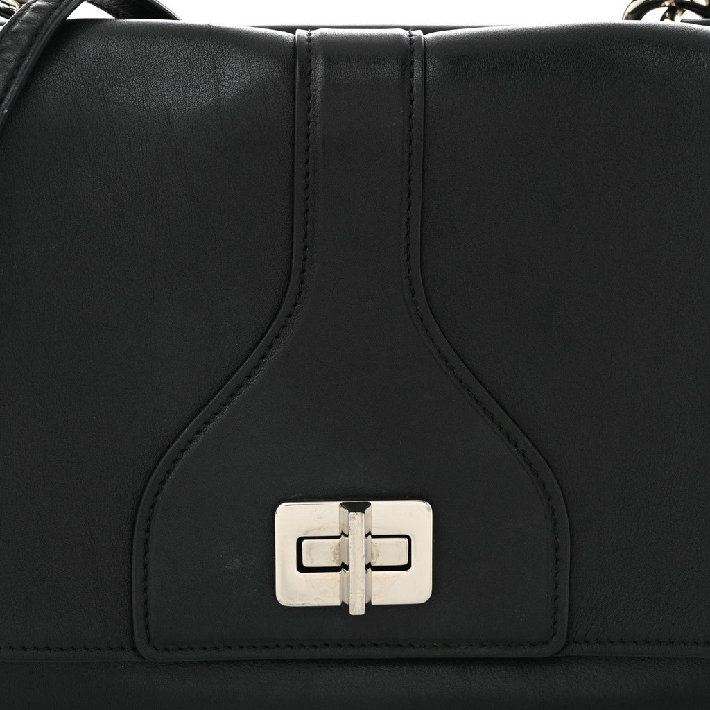 Vitello Soft Chain Flap Bag Black