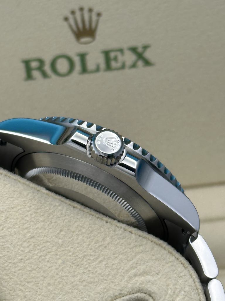 Rolex Steel Submariner Date  - The Hulk - Green Dial - 116610LV