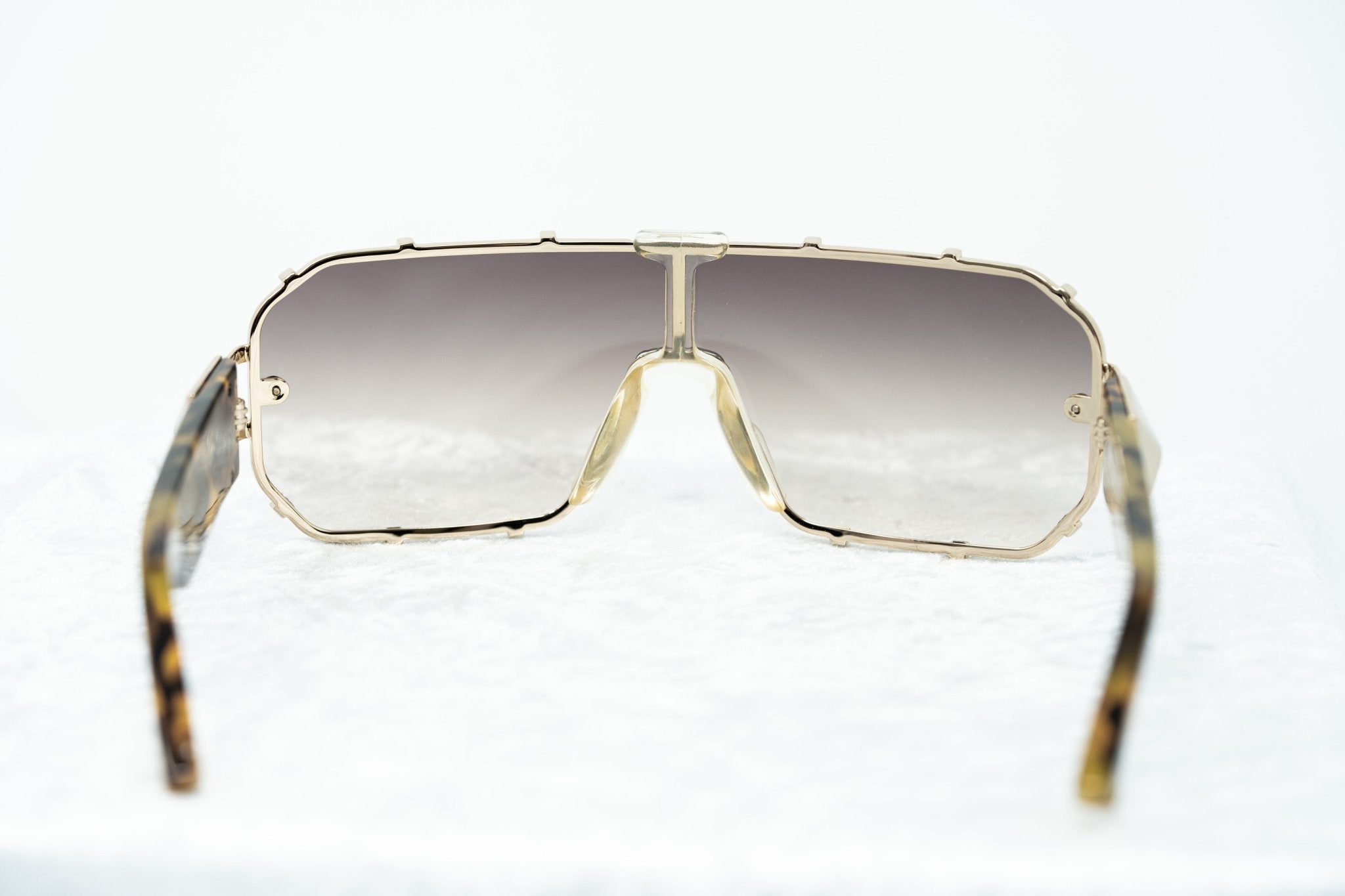 Giles Deacon Sunglasses Shield Tortoise Shell and Brown