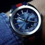 Gucci Men's Watch GG2570 Blue Canvas