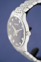 Gucci Watch G-Timeless Ladies 36mm Slim Bee Silver