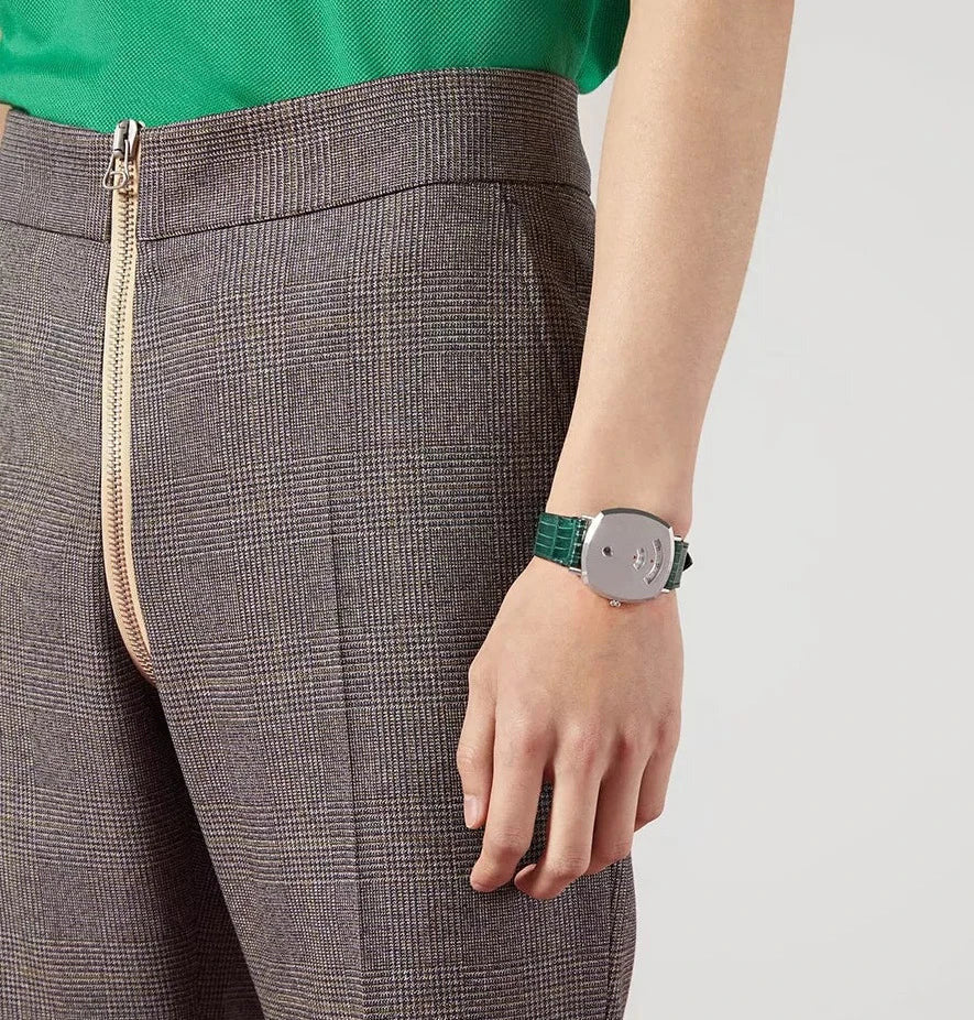 Gucci Grip Unisex Watch Silver Green Alligator