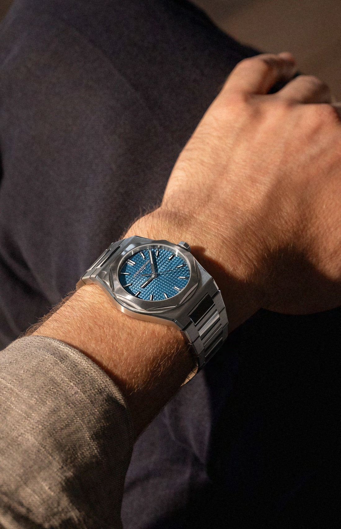 Laureato Fifty Self-Winding | 39mm, Blue Enamel