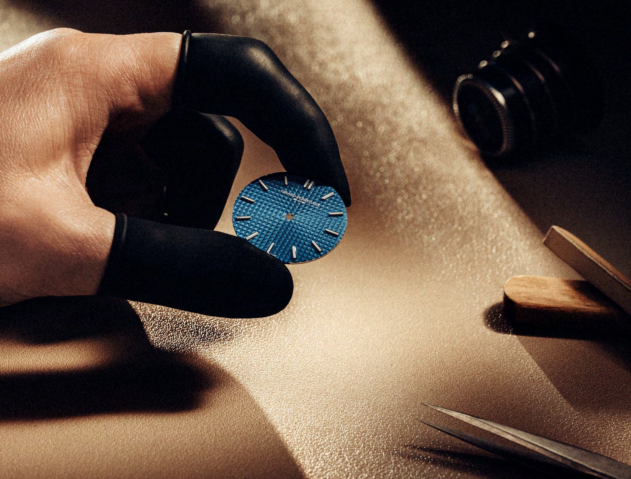 Laureato Fifty Self-Winding | 39mm, Blue Enamel
