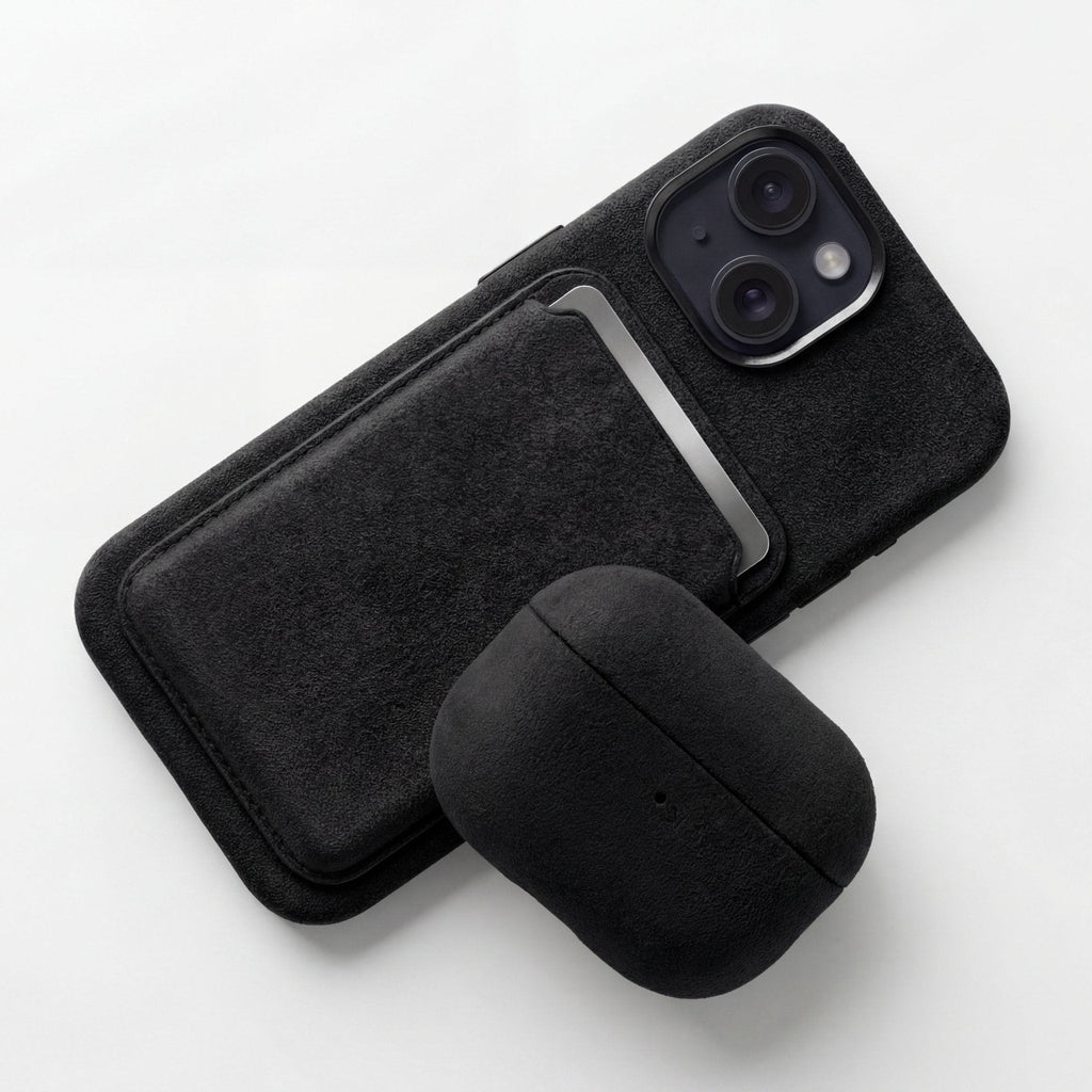 iPhone 15 - Alcantara Case - Deep Black