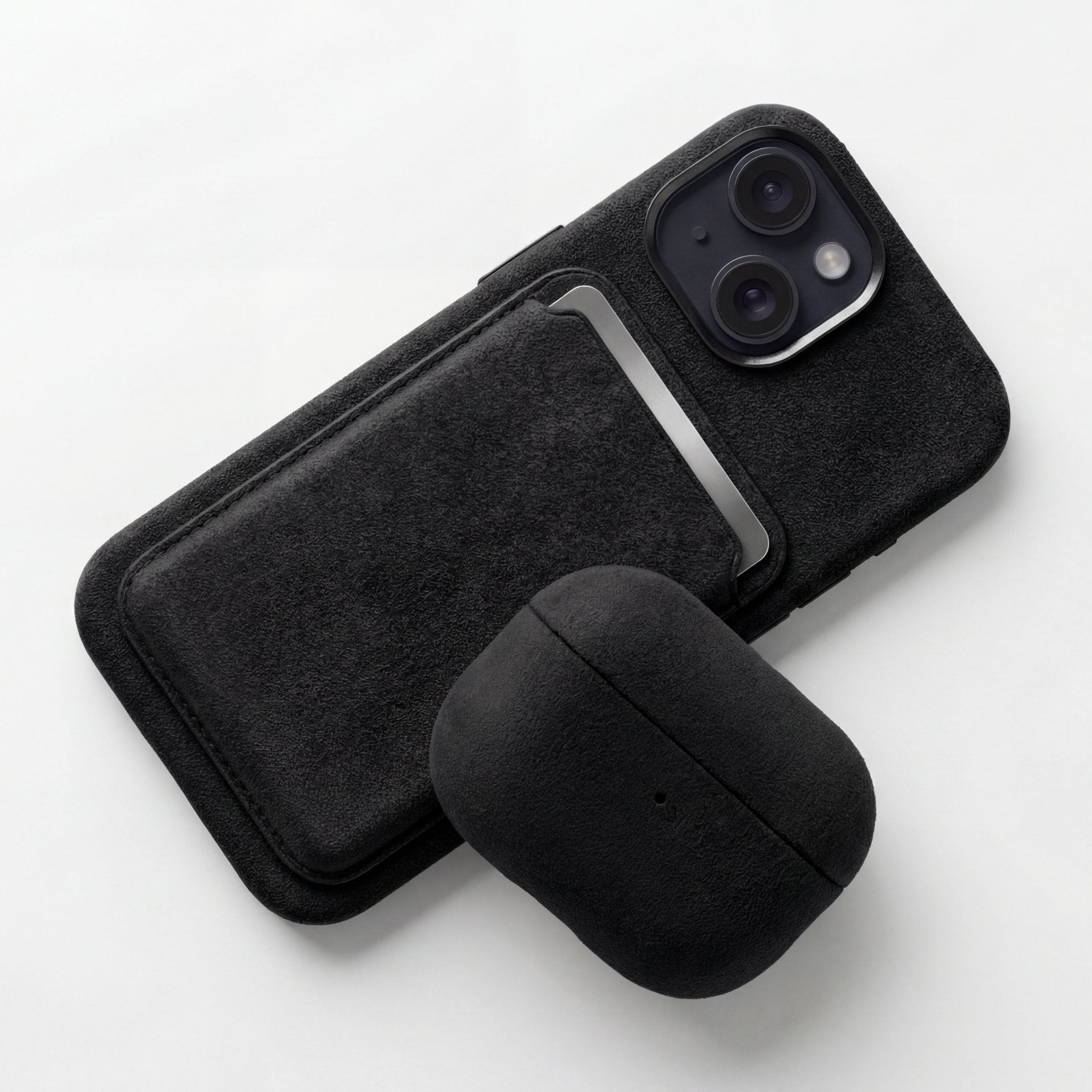 iPhone 15 - Alcantara Case - Deep Black