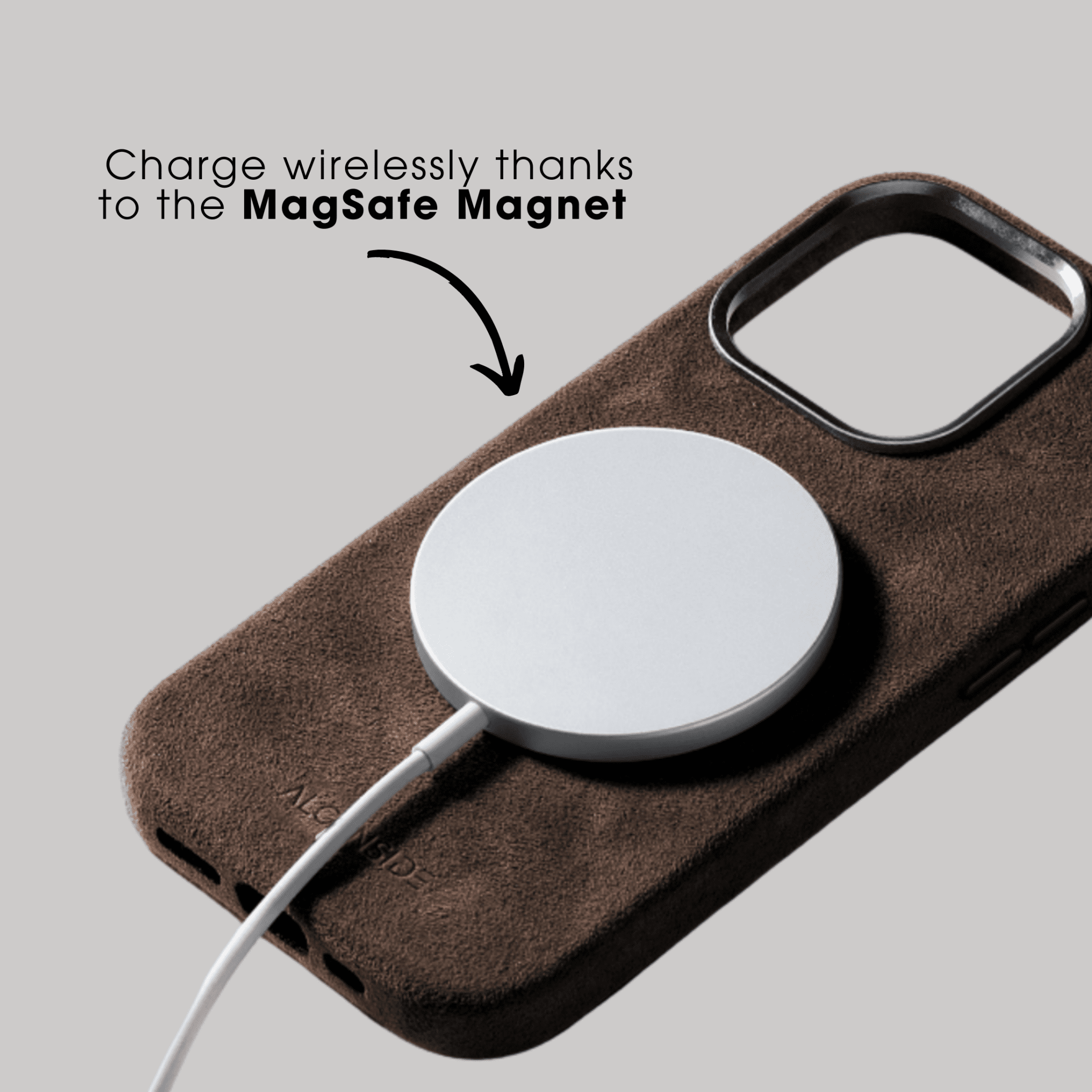 iPhone 15 Pro - Alcantara Case - Chocolate Brown