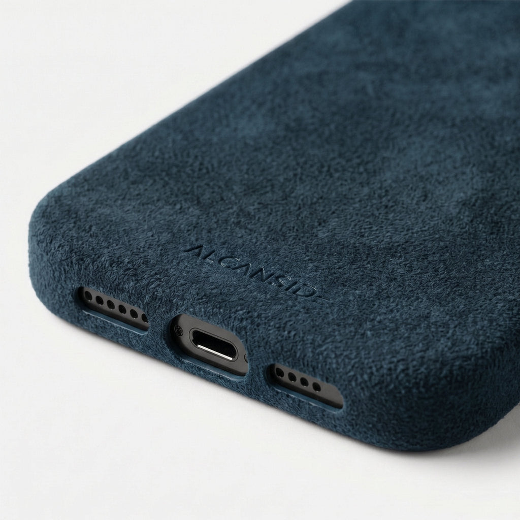 iPhone 15 Pro Max - Alcantara Case - Navy Blue