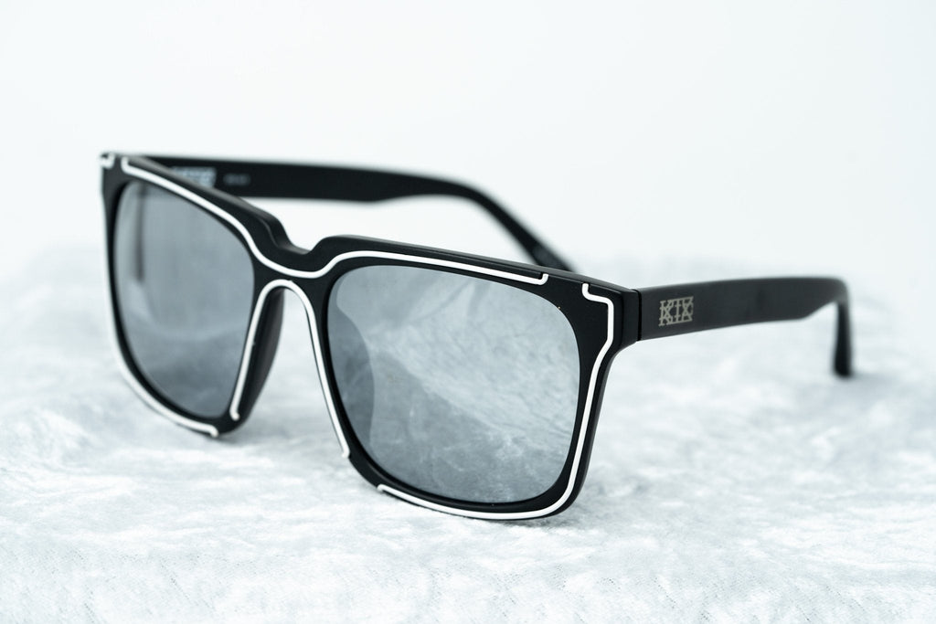 Kokon To Zai Sunglasses D-Frame Black and Silver