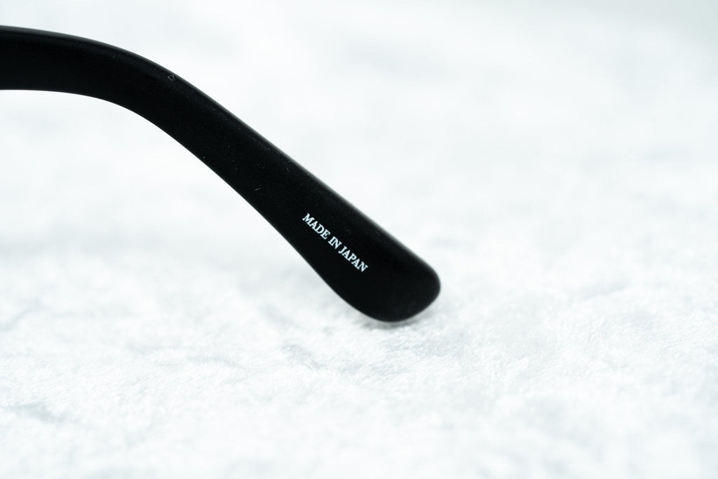 Kokon To Zai Sunglasses D-Frame Black and Silver