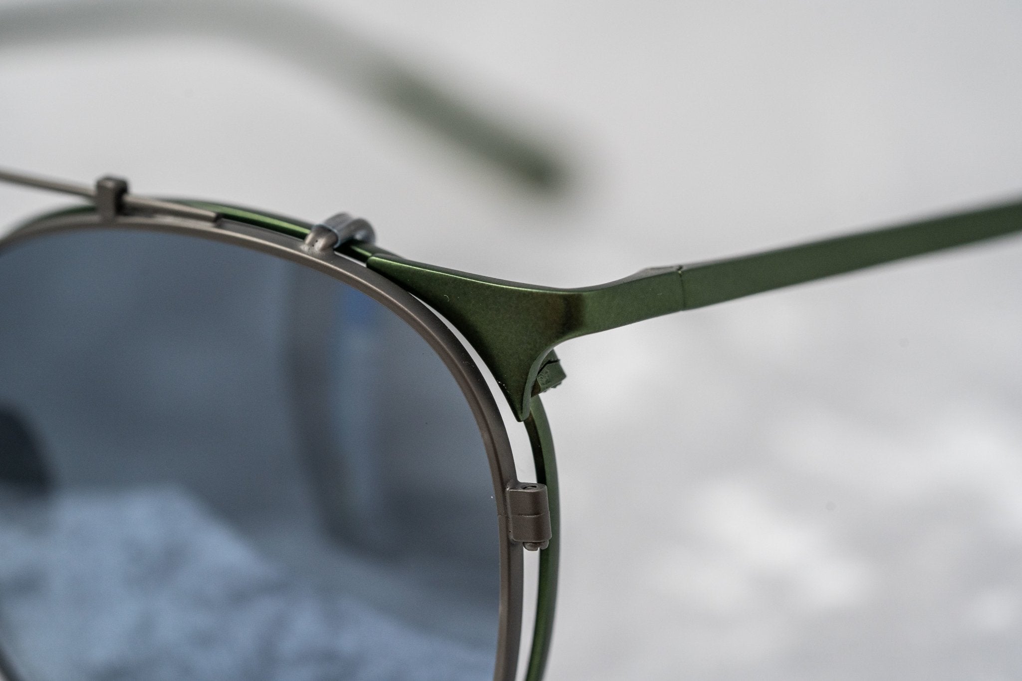 Kris Van Assche Sunglasses Round Green and Flash