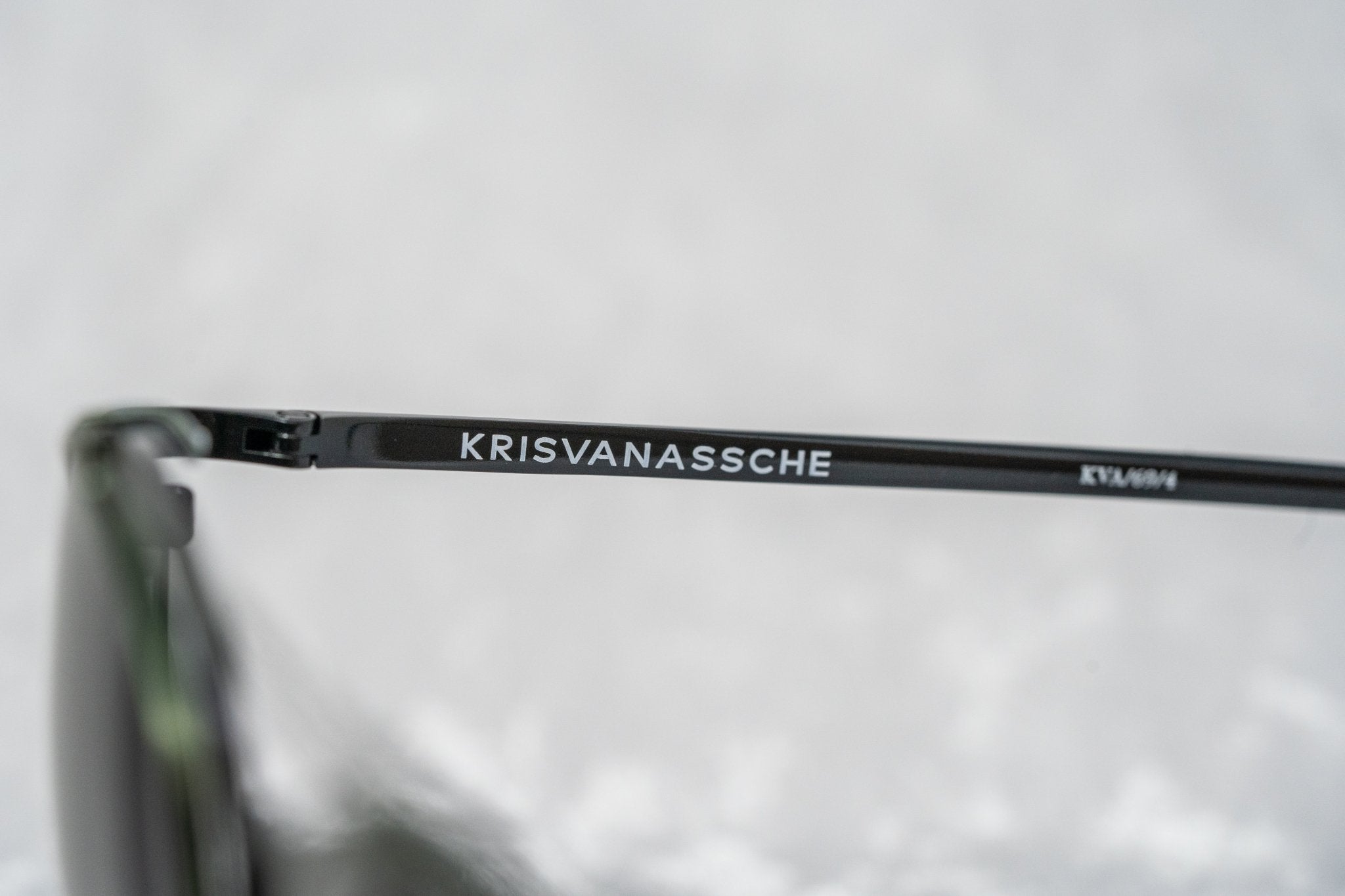 Kris Van Assche Sunglasses Round Shiny Black and Green