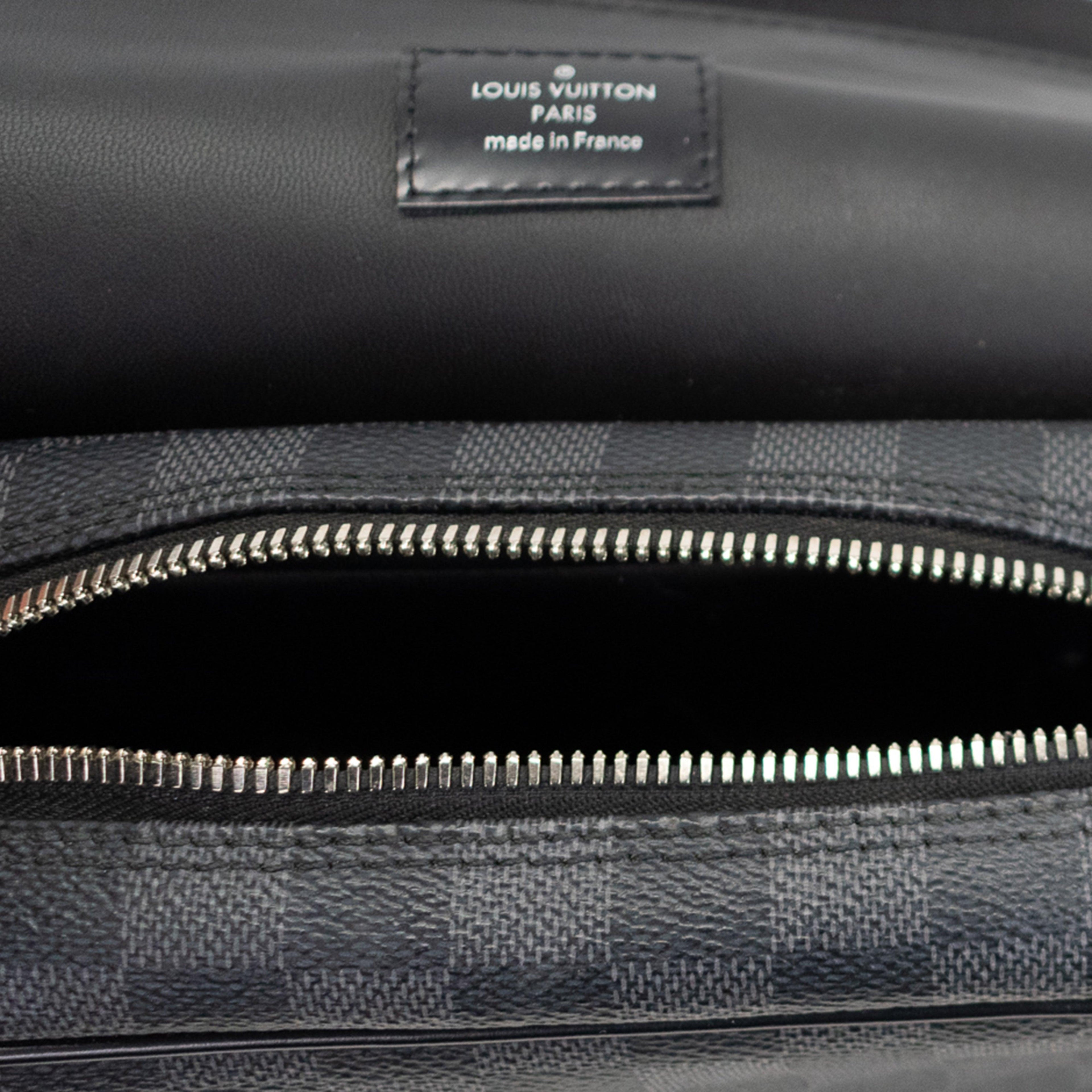 Louis Vuitton 'Hanging Toiletry' Pouch