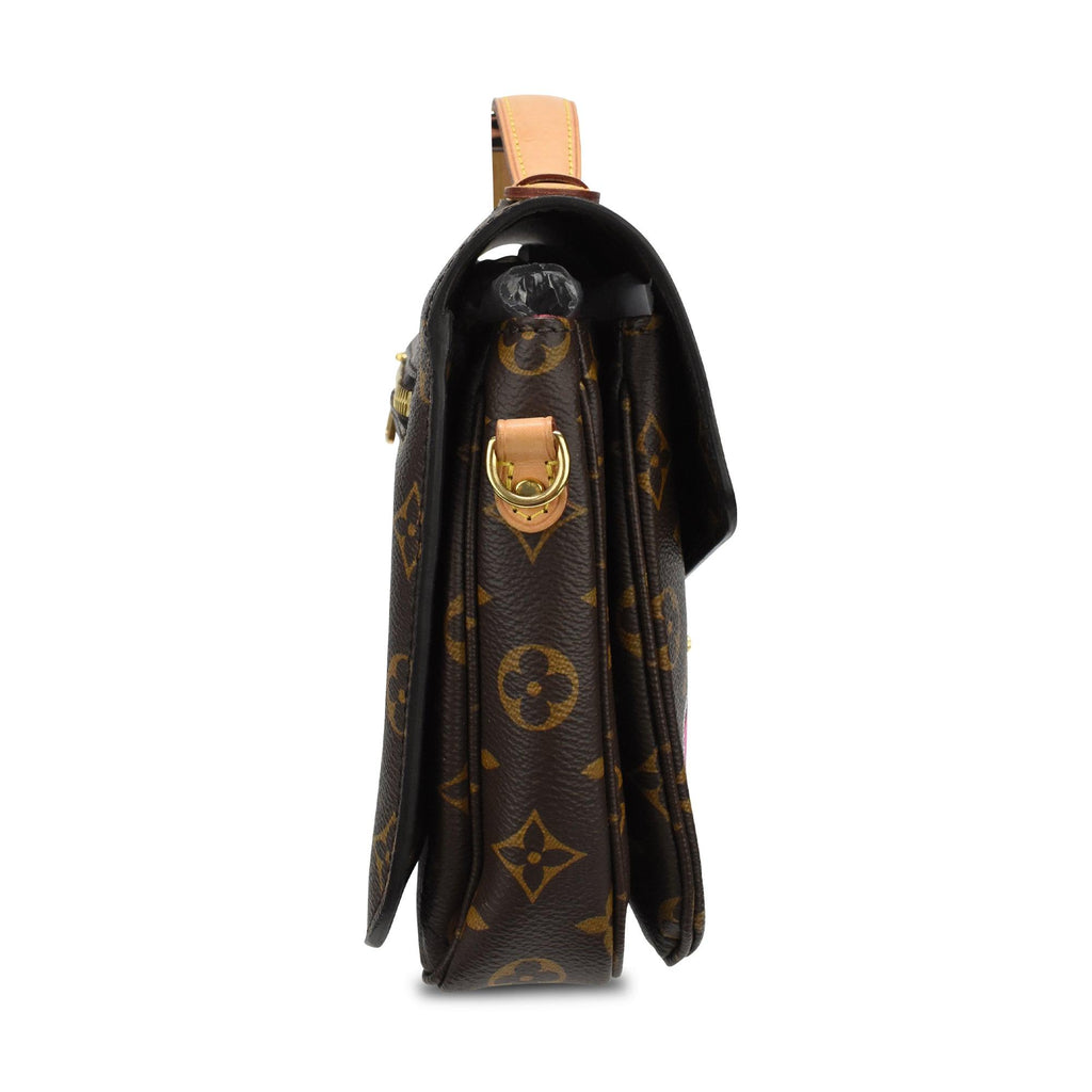 Louis Vuitton 'Pochette Metis' Handbag