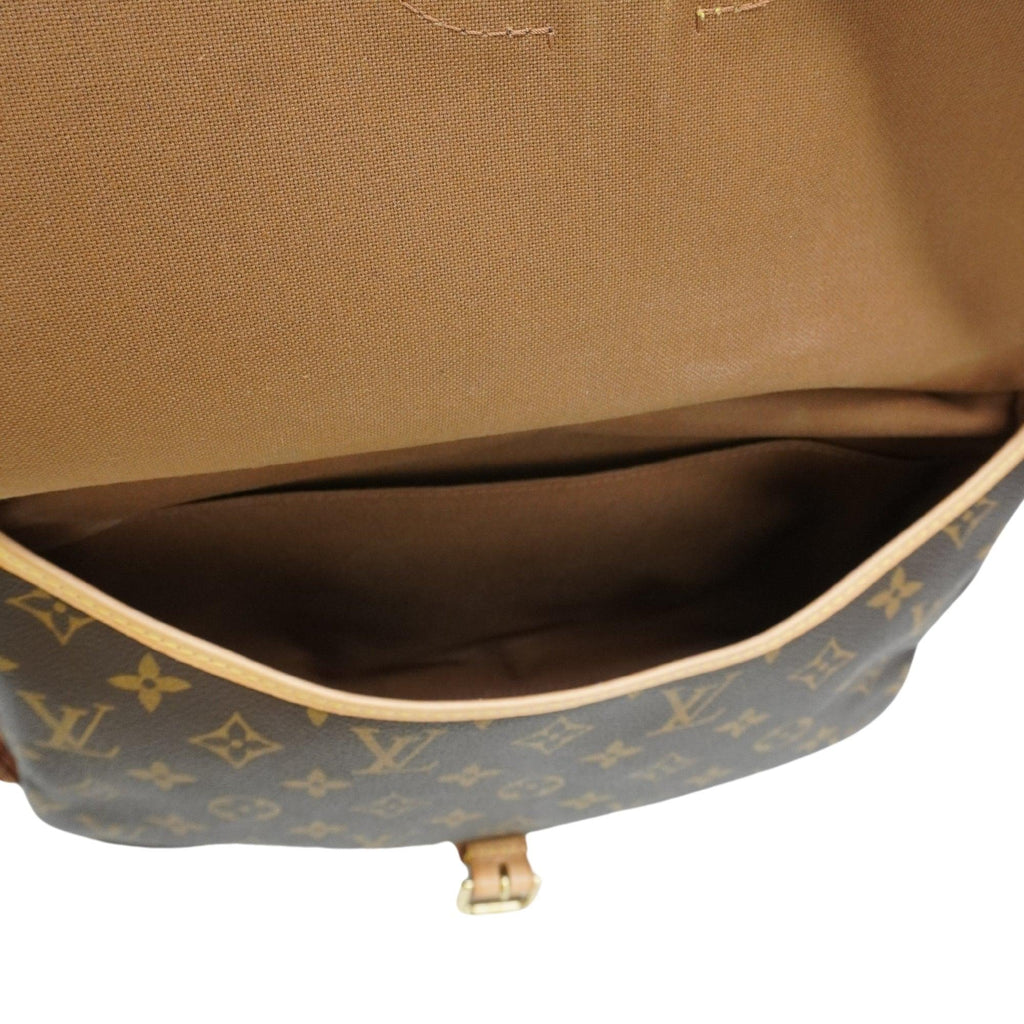 Louis Vuitton 'Saumur 30' Messenger Bag