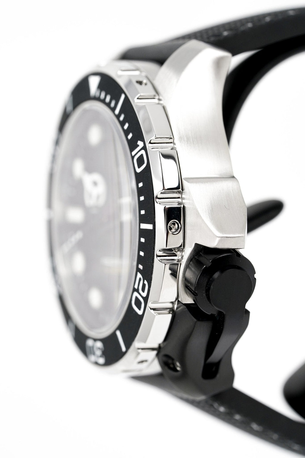 M2Z Men's Watch Diver 200 Black