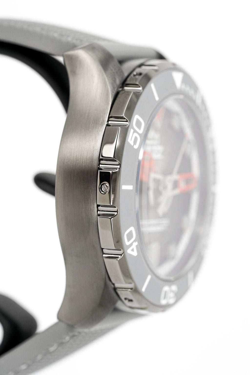 M2Z Men's Watch Diver 200 Grey IP Gun