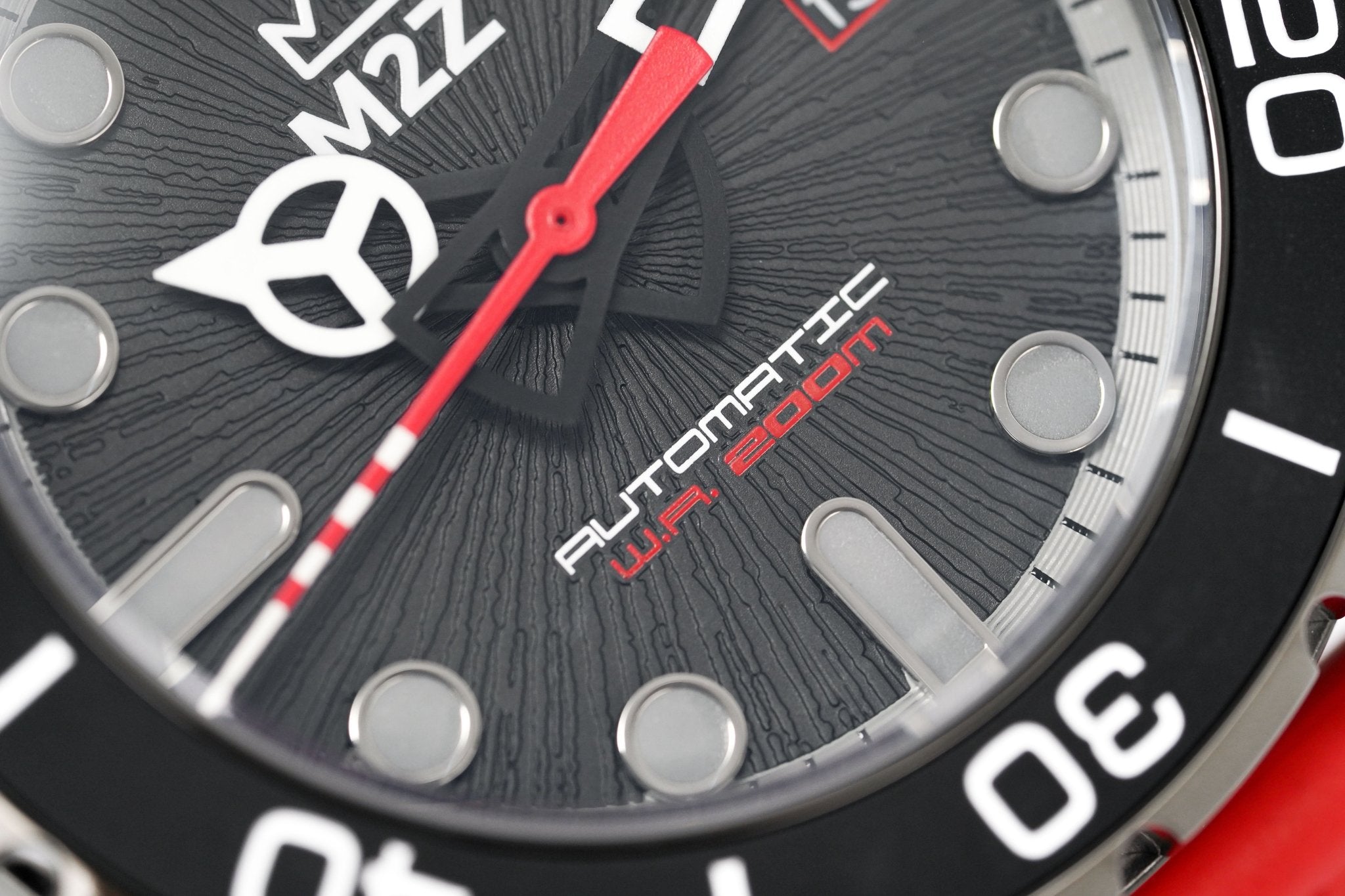 M2Z Men's Watch Diver 200 Red IP Gun