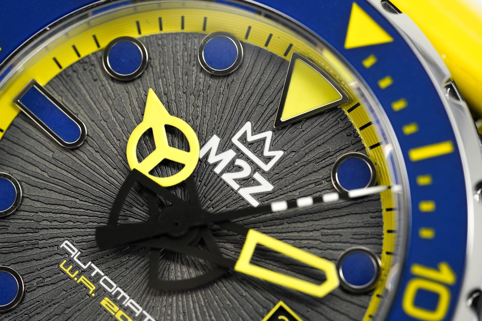M2Z Men's Watch Diver 200 Yellow IP Black